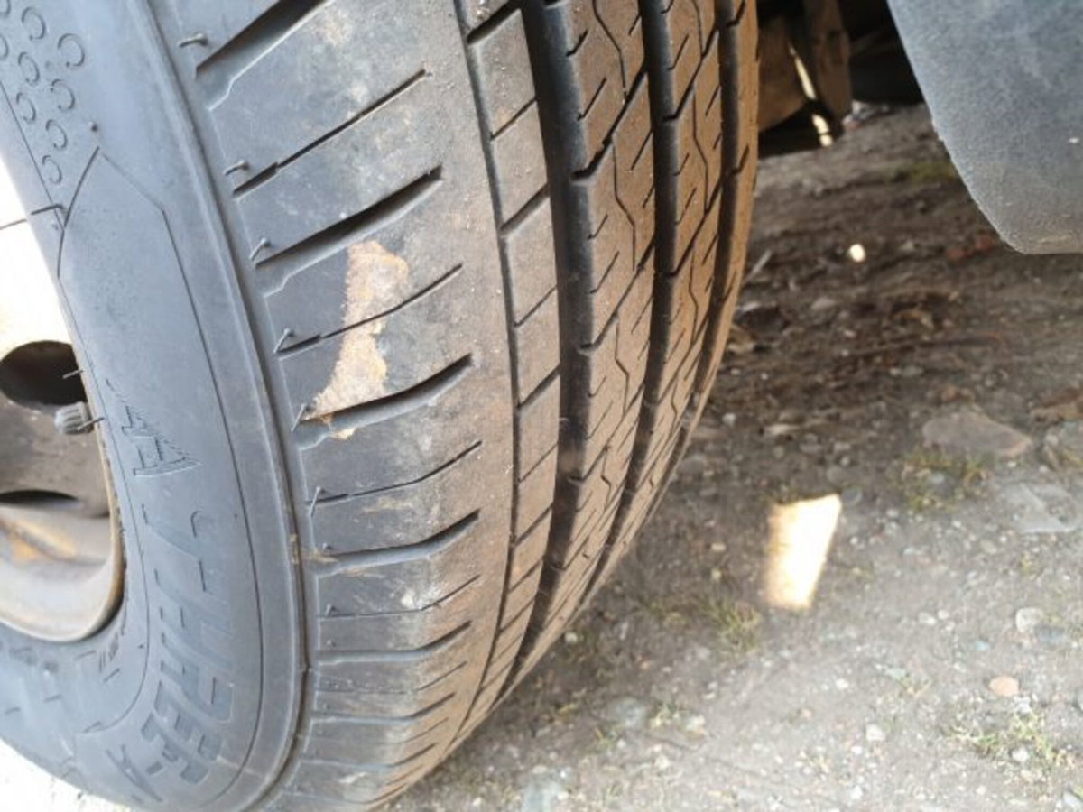 Iveco Daily Furgone 35 C12 V H2 4100L (12)