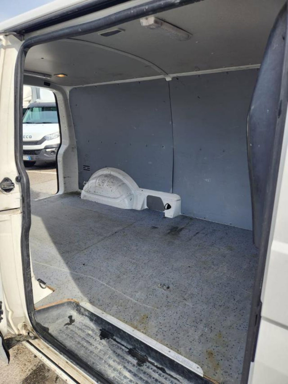 Volkswagen Veicoli Commerciali Transporter Furgone 2.0 TDI 140CV PC Kombi (2)