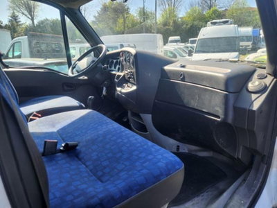 Iveco Daily Telaio 35S10 2.3 Hpi TDI PC Cabinato (8)
