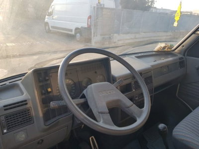 Iveco Daily Telaio 35.8 2.5 Diesel PM Cabinato Basic (10)