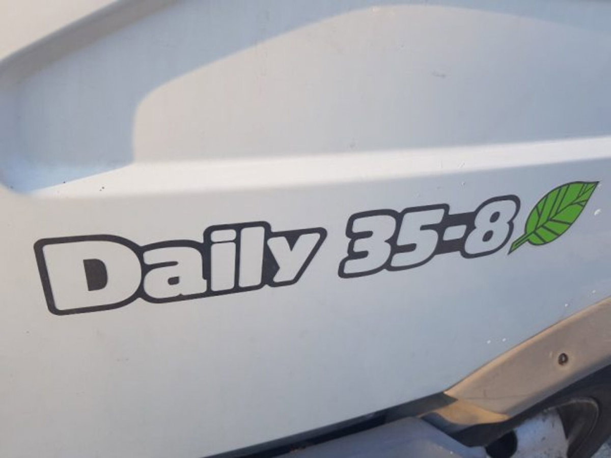 Iveco Daily Telaio 35.8 2.5 Diesel PM Cabinato Basic (14)