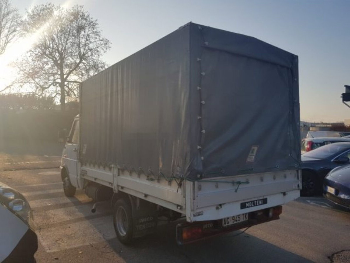 Iveco Daily Telaio 35.8 2.5 Diesel PM Cabinato Basic (7)