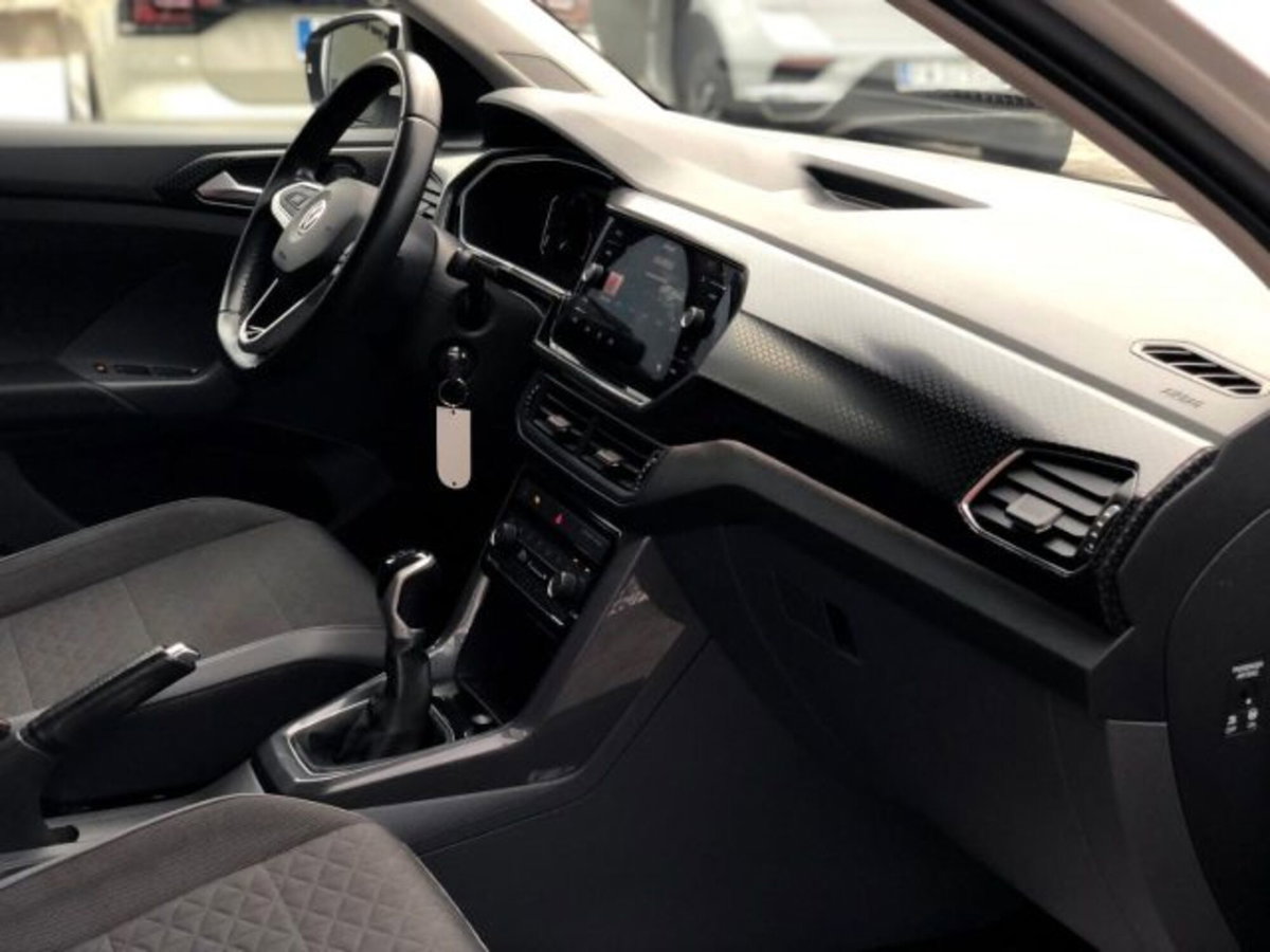 Volkswagen T-Cross 1.6 TDI SCR Urban BMT (12)