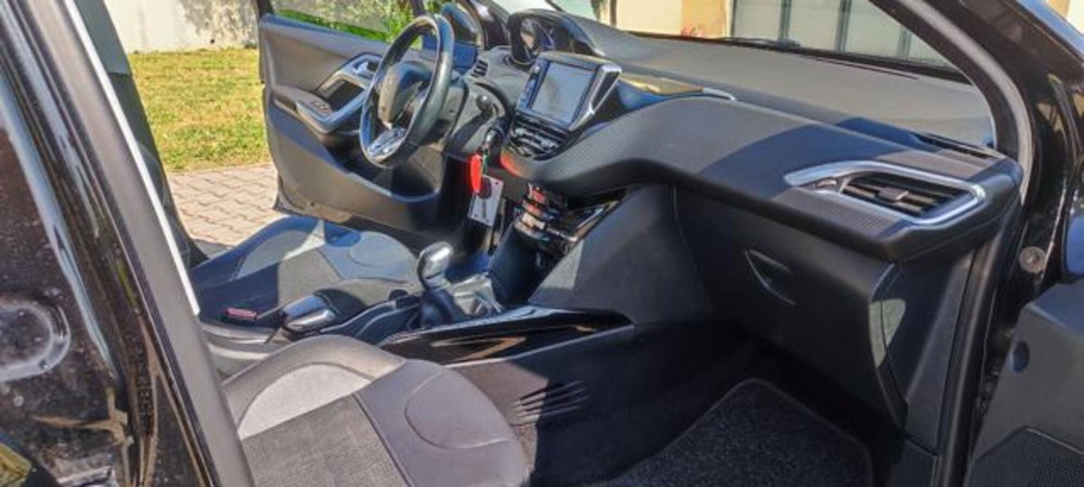 Peugeot 2008 82 Allure (15)