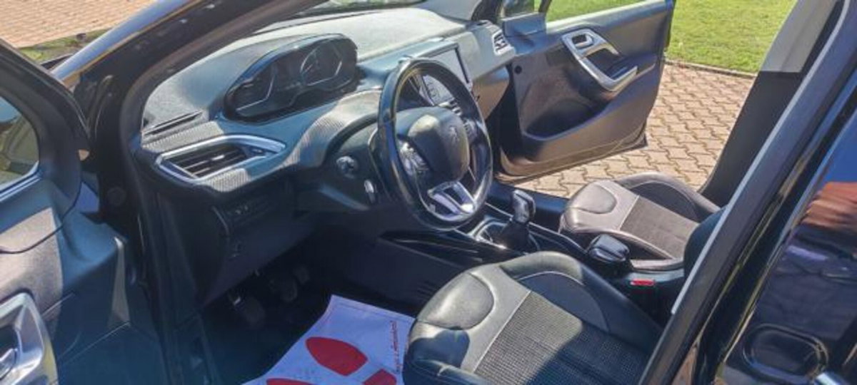 Peugeot 2008 82 Allure (19)