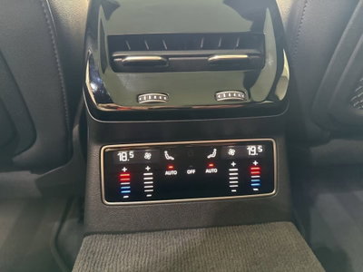 Audi A6 Avant 40 2.0 TDI S tronic Business Plus (9)