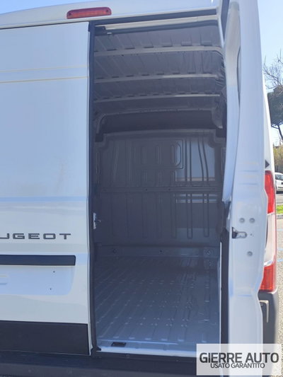 Peugeot Boxer Furgone 335 L2H2 2.2 bluehdi 140cv S&S vetrato (6)