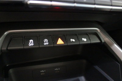 Audi A3 Sportback 30 TFSI S tronic Business (15)