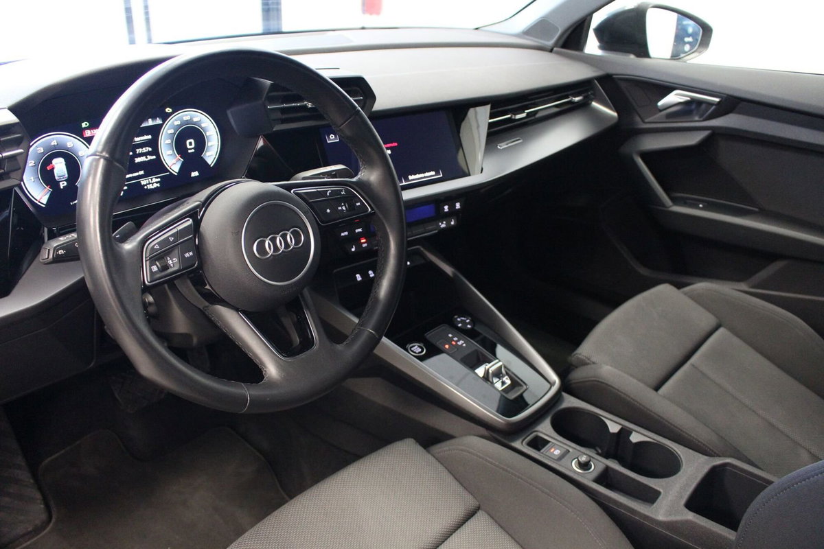 Audi A3 Sportback 30 TFSI S tronic Business (7)