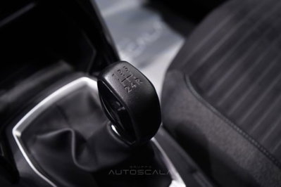 Peugeot 208 1.2 puretech Active s&s 75cv (17)