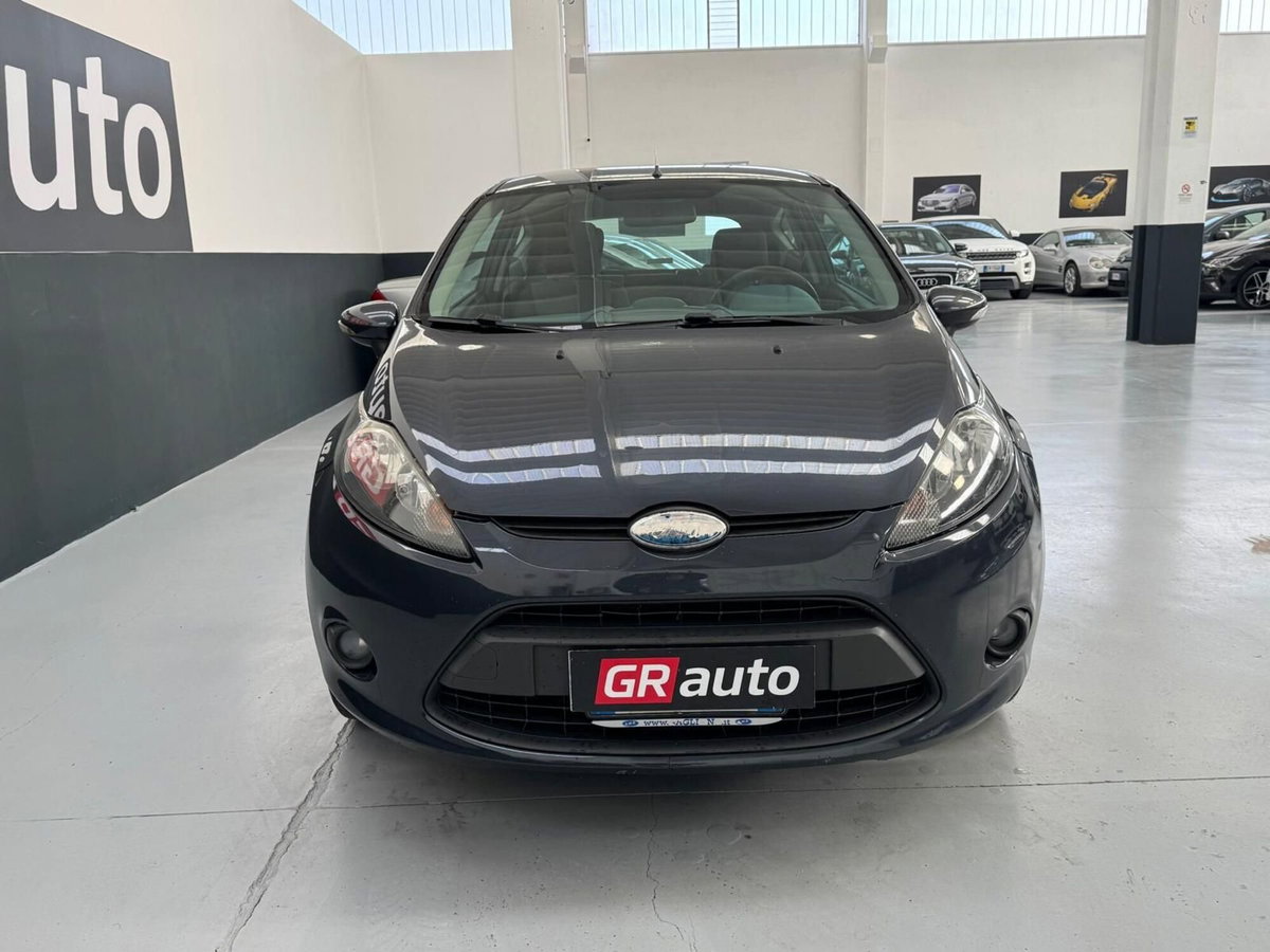 Ford Fiesta 1.4 TDCi 3p. Titanium (3)