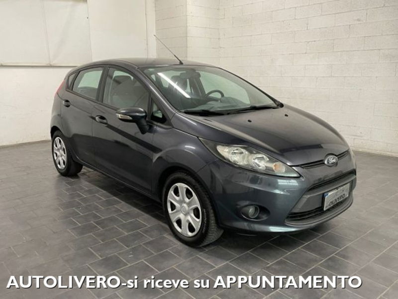 Ford Fiesta 1.4 TDCi 68CV 5 porte Titanium