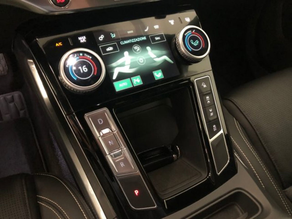 Jaguar I-Pace EV 90 kWh 400 CV Auto AWD SE (15)