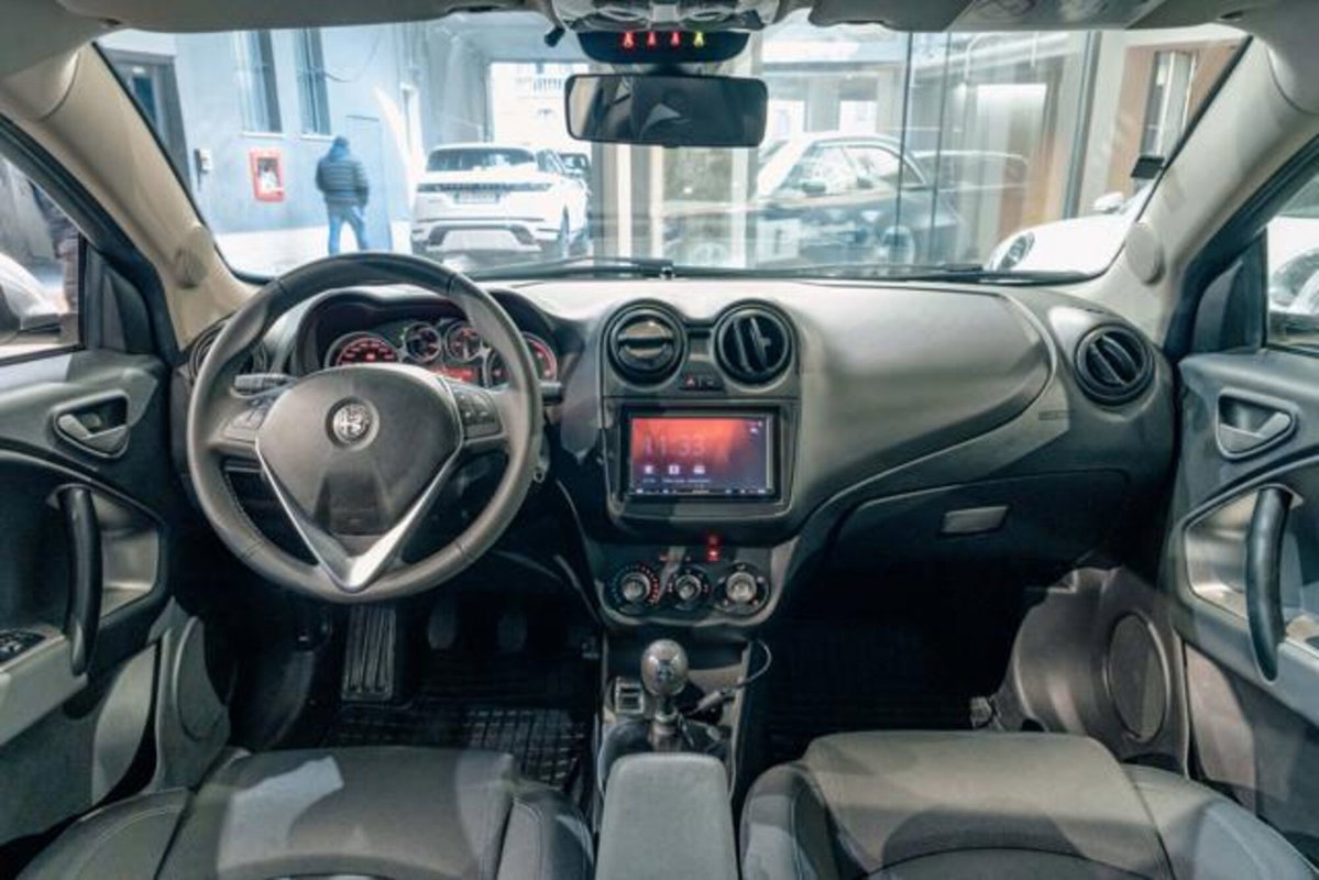 Alfa Romeo MiTo 1.3 JTDm 95 CV S&S (11)
