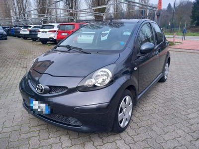 Toyota Aygo 1.0 12V VVT-i 3 porte Sol usata
