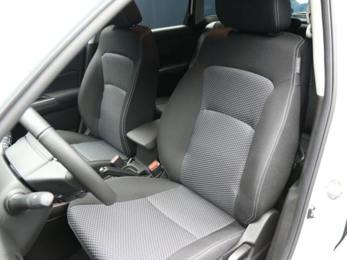 Suzuki Vitara 1.4 Hybrid 4WD AllGrip Easy Cool (9)