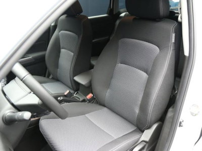 Suzuki Vitara 1.4 Hybrid 4WD AllGrip Easy Cool (9)