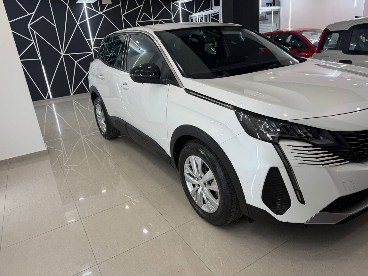 Peugeot 3008 BlueHDi 130 S&S EAT8 Allure Pack (3)