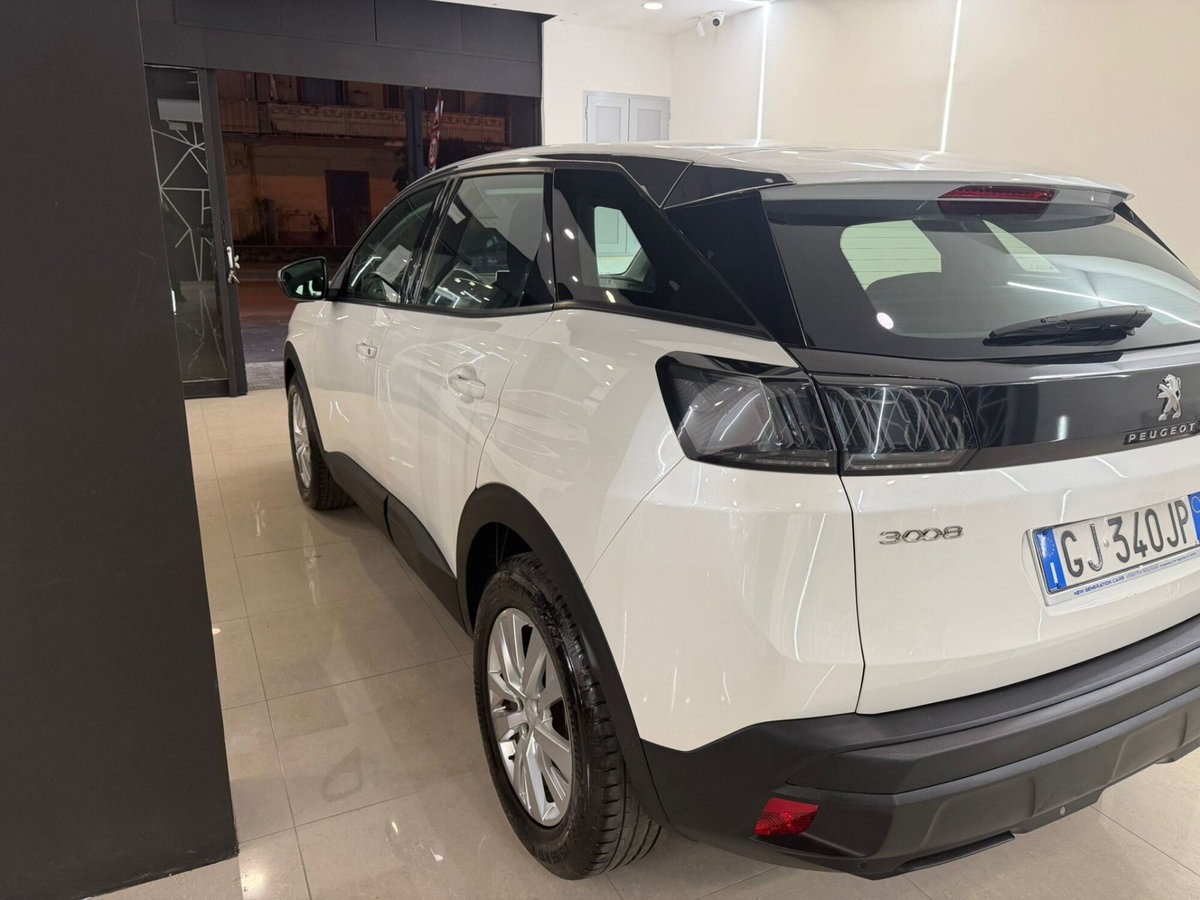 Peugeot 3008 BlueHDi 130 S&S EAT8 Allure Pack (4)