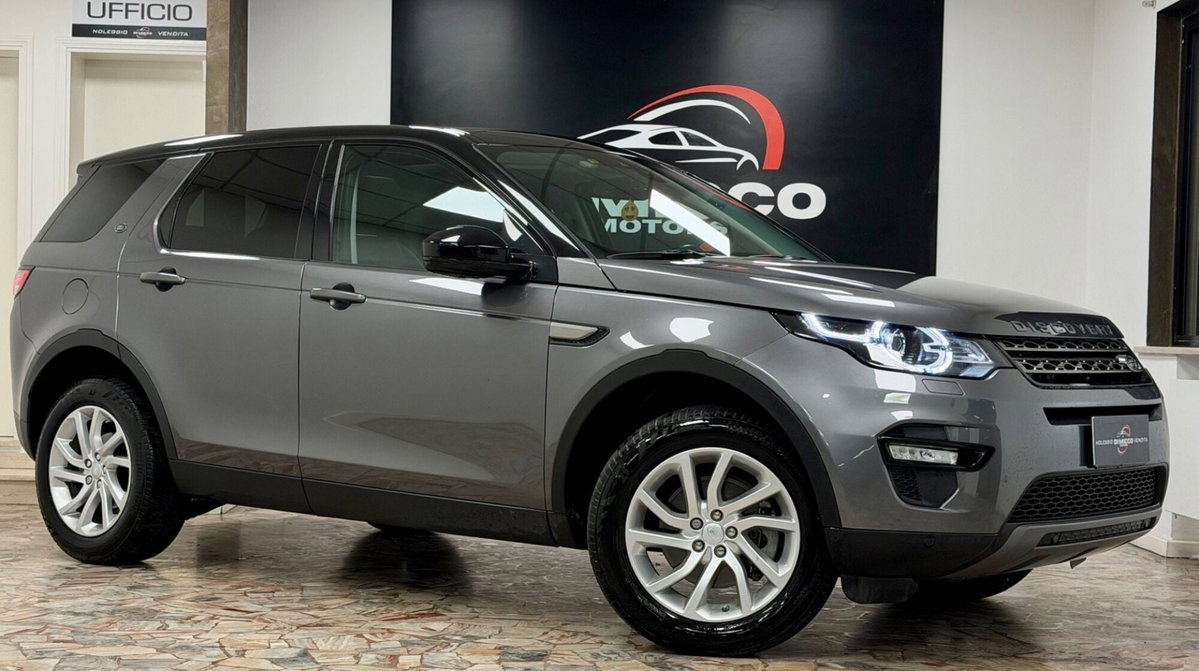 Land Rover Discovery Sport 2.0 TD4 150 CV HSE Luxury (3)