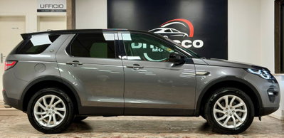 Land Rover Discovery Sport 2.0 TD4 150 CV HSE Luxury (4)