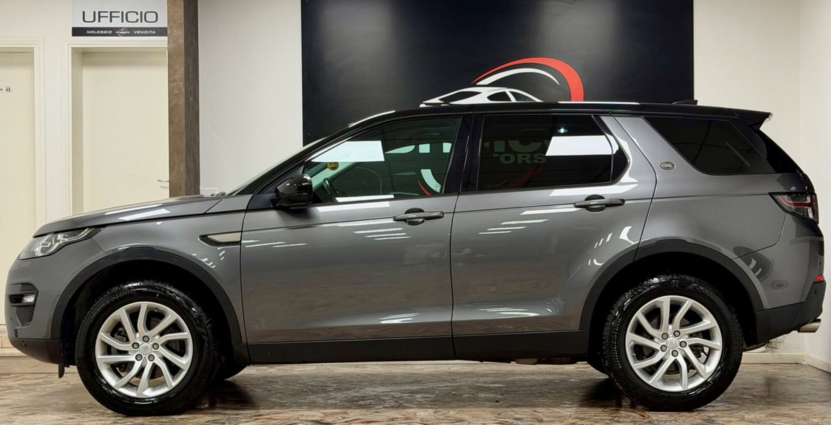 Land Rover Discovery Sport 2.0 TD4 150 CV HSE Luxury (8)