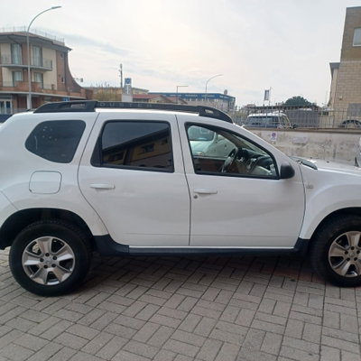 Dacia Duster 1.5 dCi 110CV Start&Stop 4x2 Ambiance (20)