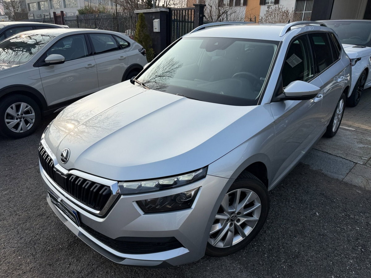 Skoda Kamiq 1.0 TSI 115 CV Dark Shade (3)