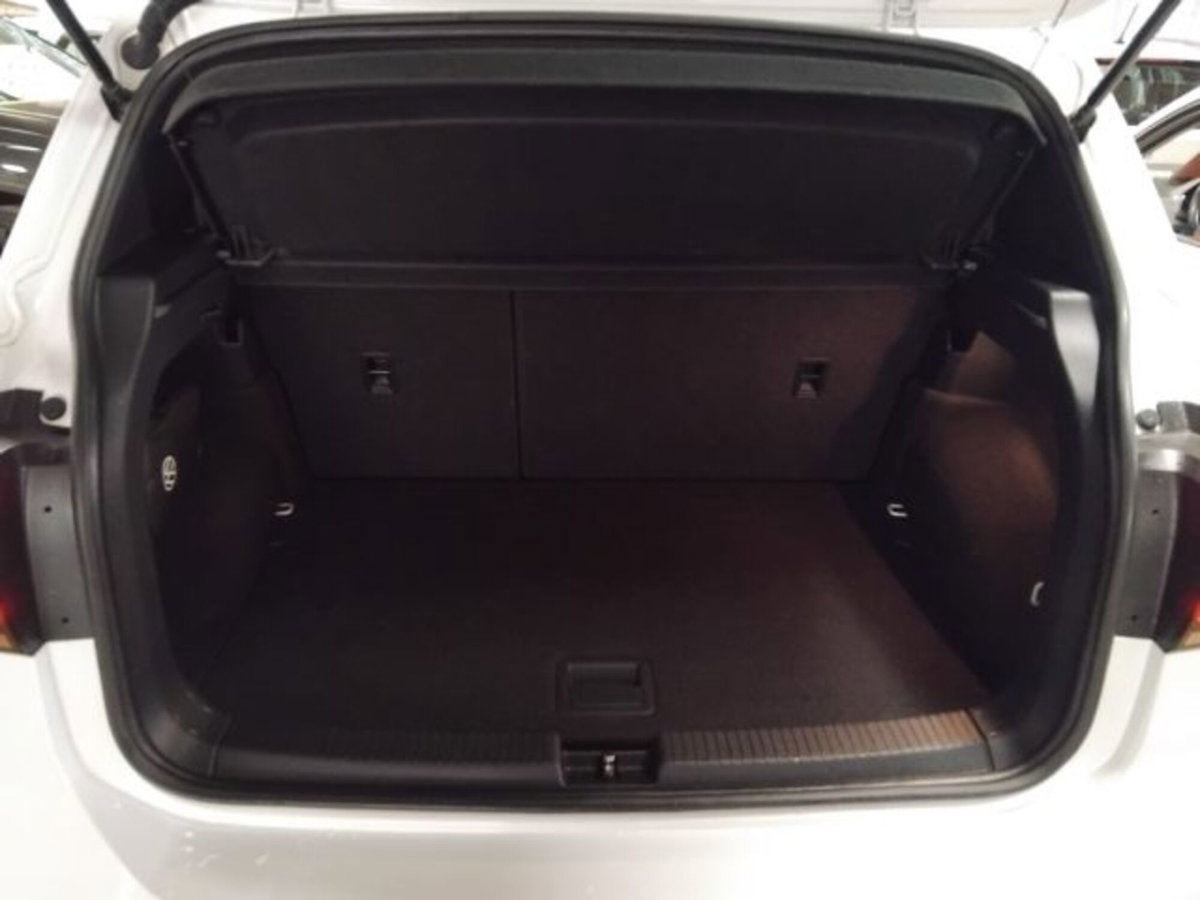 Volkswagen T-Cross 1.5 TSI DSG Style BMT (8)
