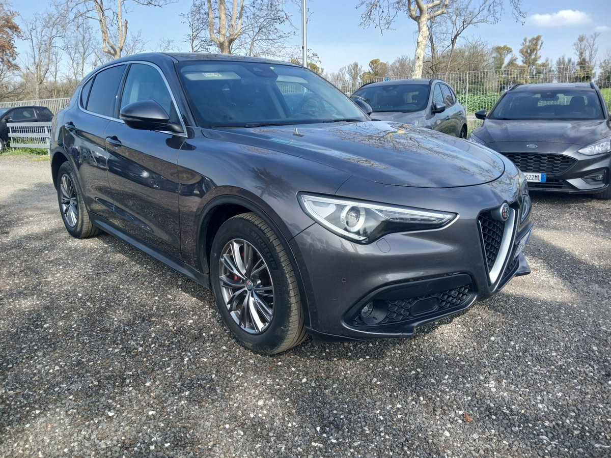 Alfa Romeo Stelvio Stelvio 2.2 Turbodiesel 180 CV AT8 RWD Executive (3)