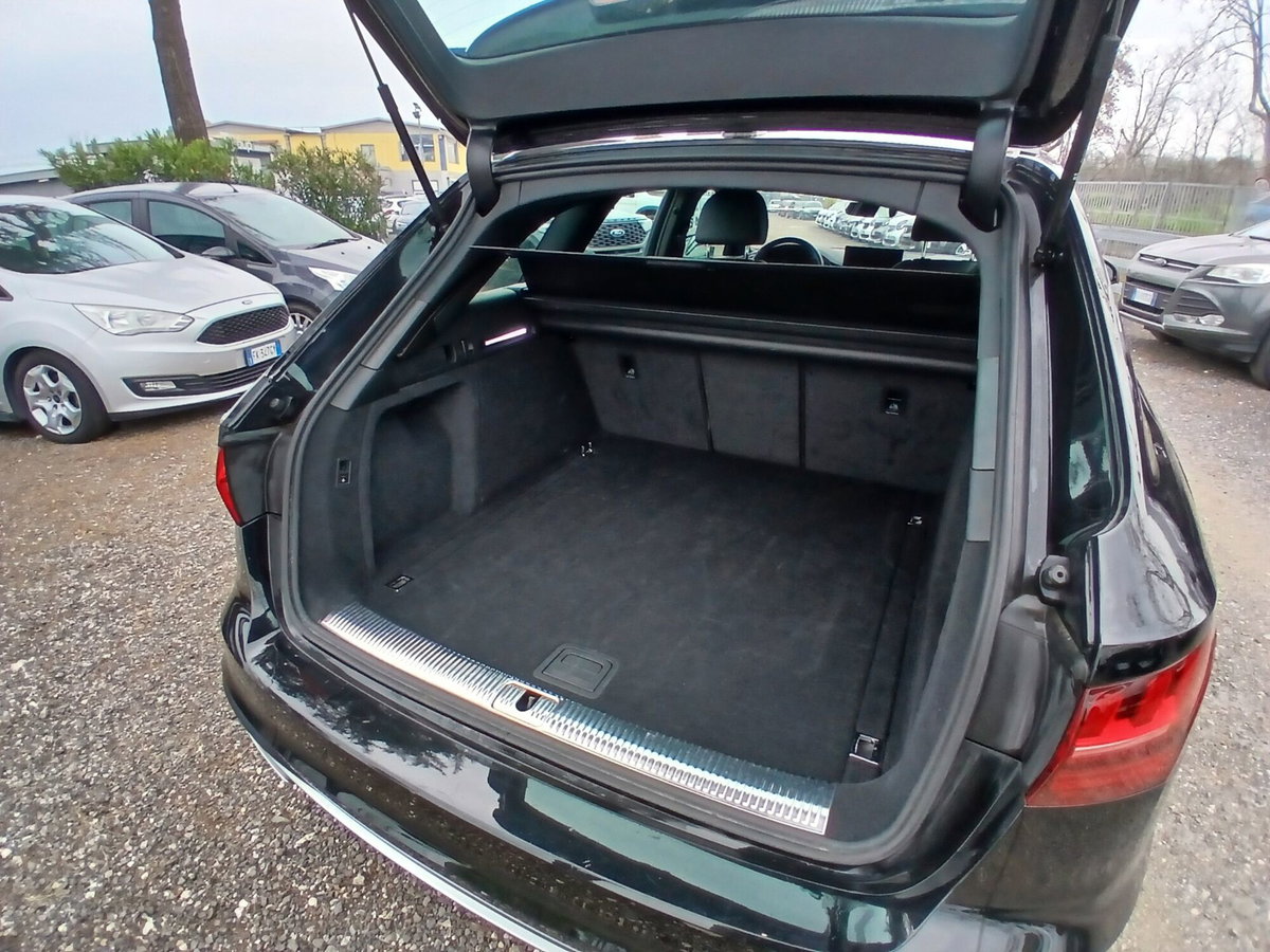 Audi A4 Avant 40 TDI quattro S tronic Business Advanced (17)
