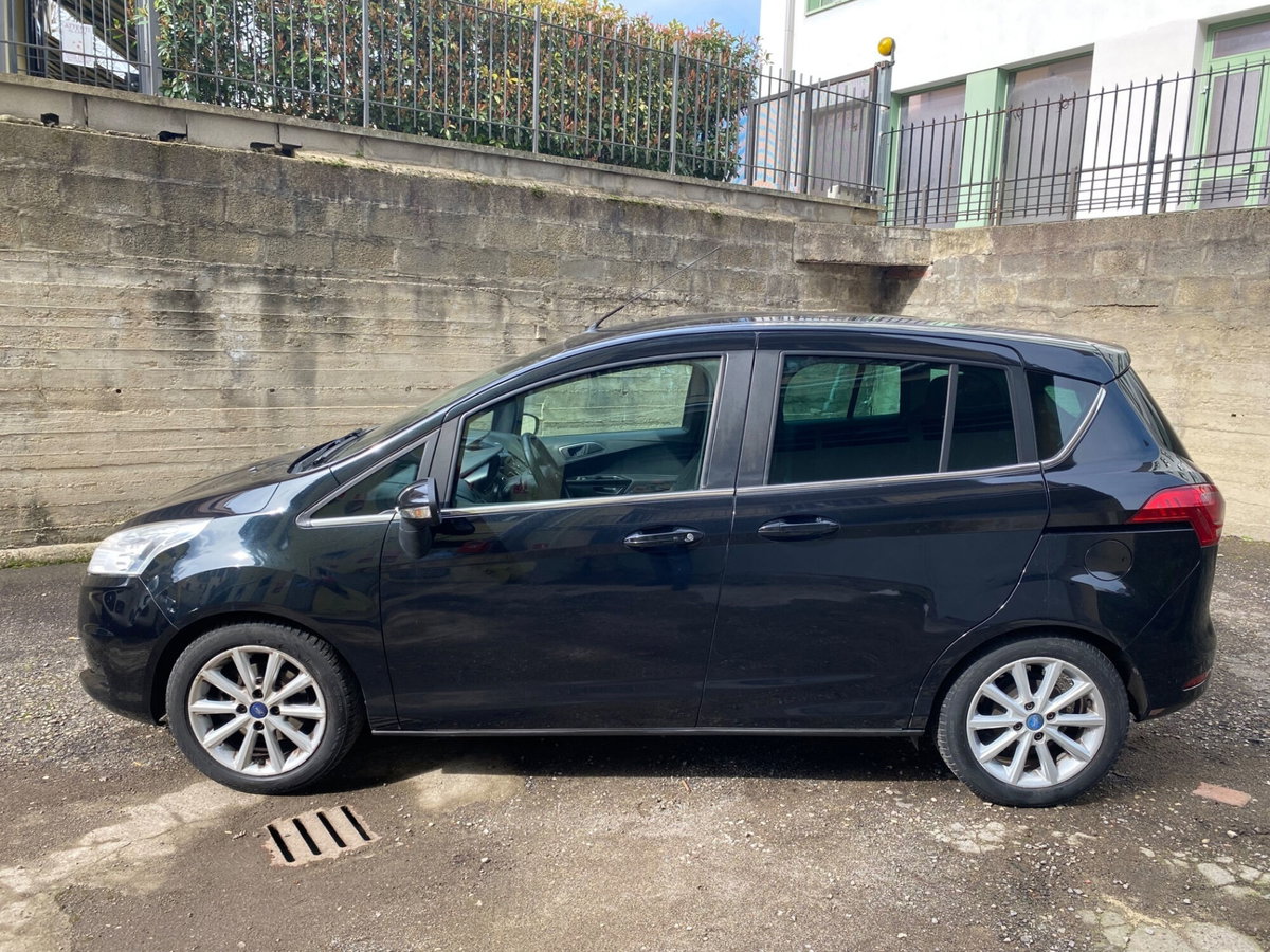 Ford B-Max B-Max 1.5 TDCi 75 CV Titanium (6)