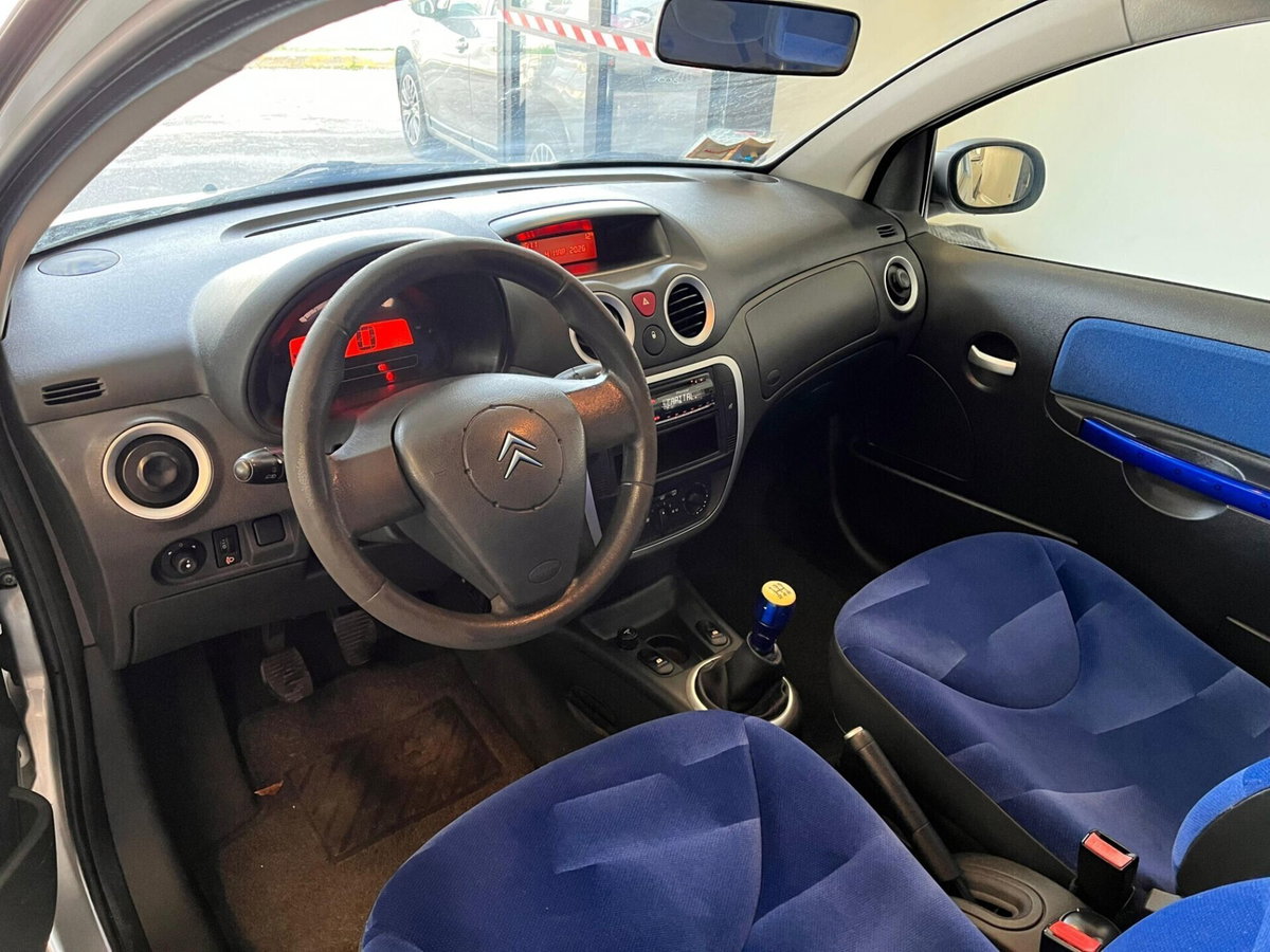 Citroen C2 1.4 HDi 70CV Elegance (4)