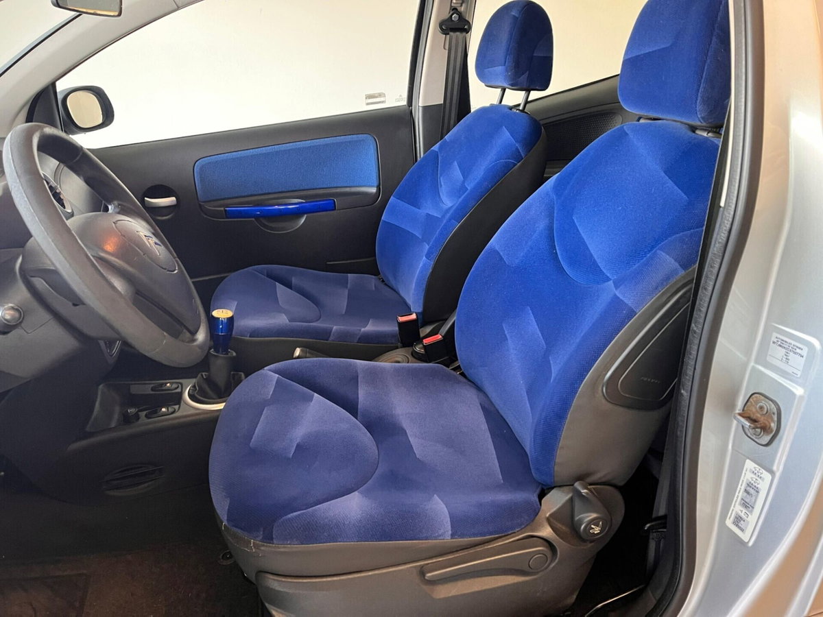 Citroen C2 1.4 HDi 70CV Elegance (5)