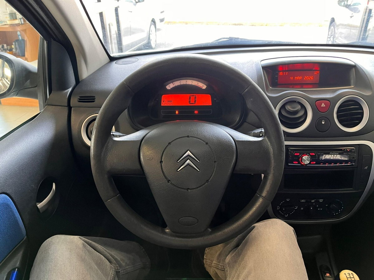 Citroen C2 1.4 HDi 70CV Elegance (7)
