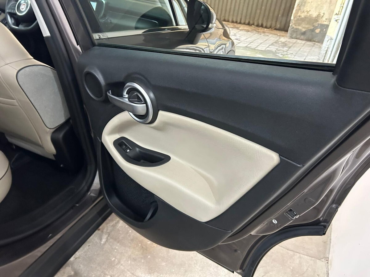 Fiat 500X 1.6 MultiJet 120 CV Lounge (20)