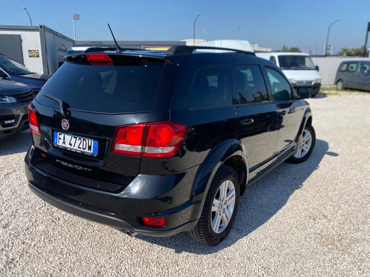 Fiat Freemont 2.0 Multijet 170 CV Lounge (5)