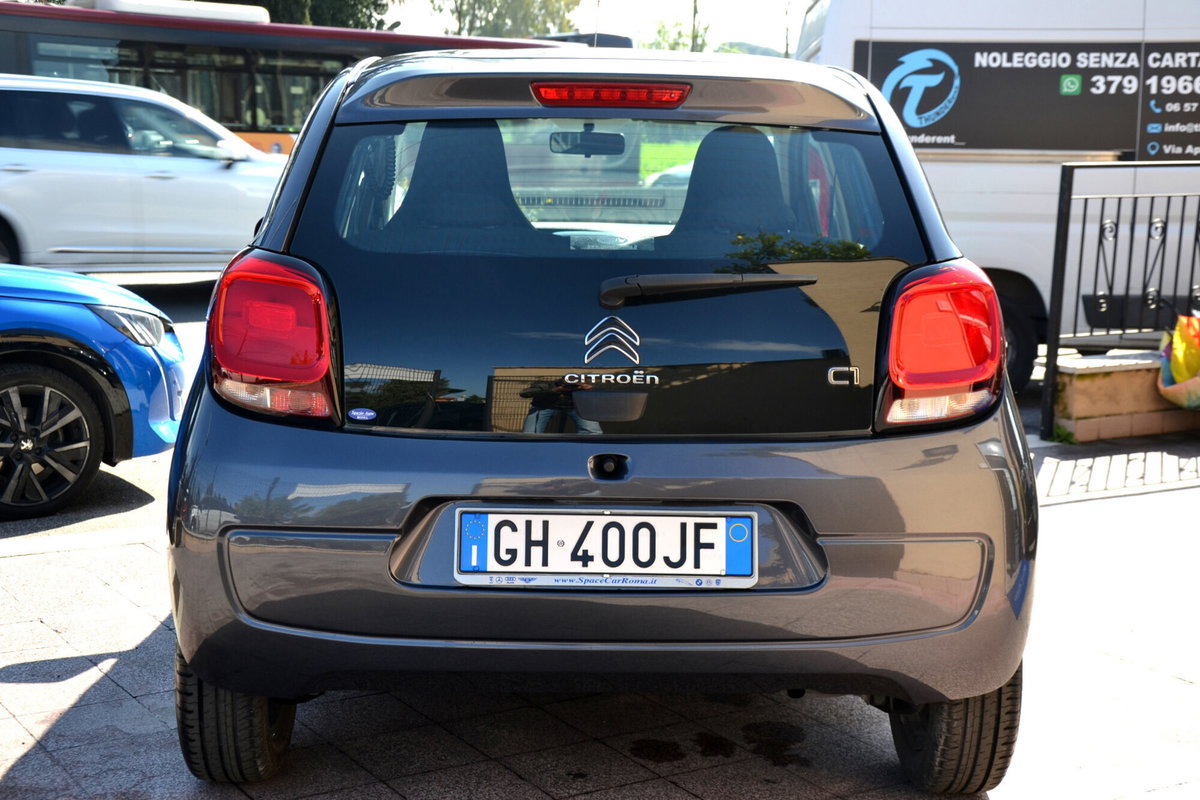 Citroen C1 C1 VTi 72 3 porte Shine (15)