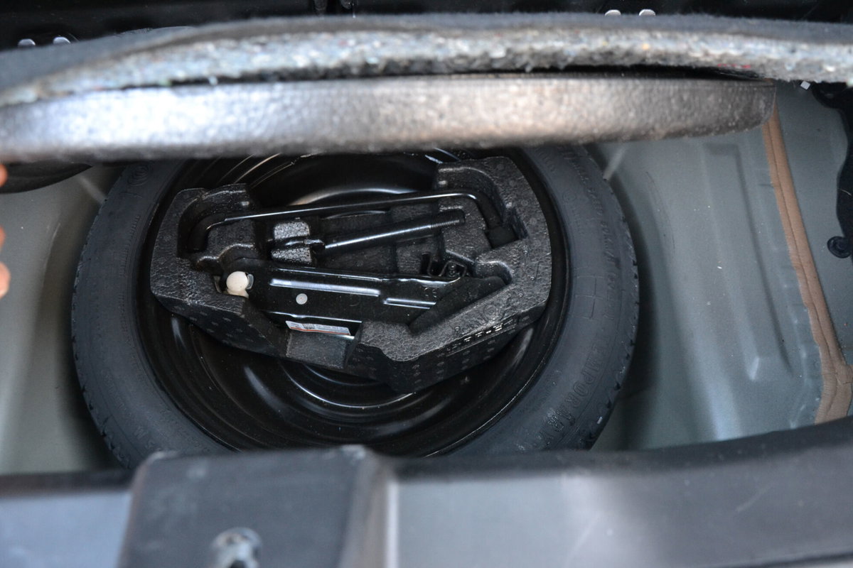 Citroen C1 C1 VTi 72 3 porte Shine (19)
