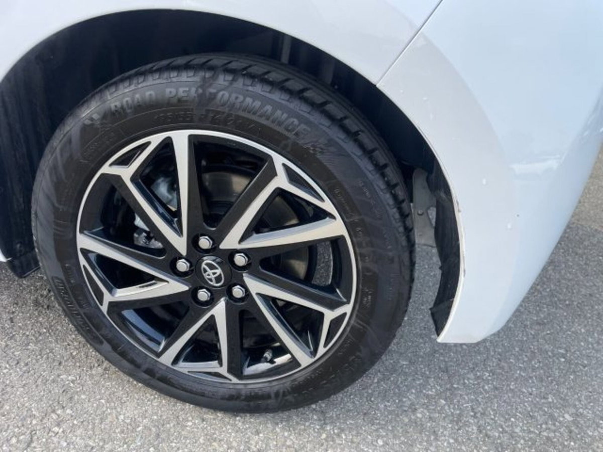 Toyota Yaris Cross 1.5 Hybrid 5p. E-CVT Trend (13)
