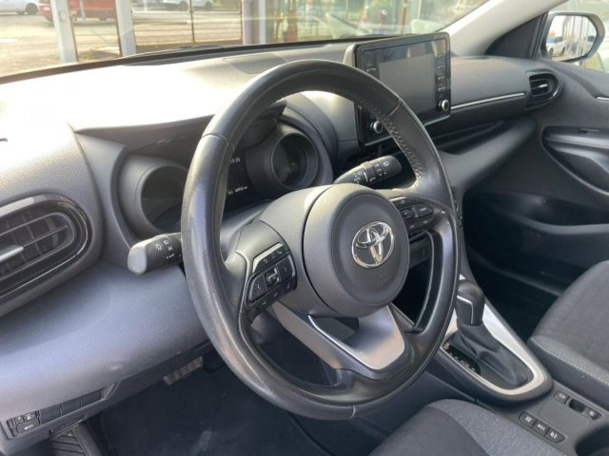 Toyota Yaris Cross 1.5 Hybrid 5p. E-CVT Trend (16)