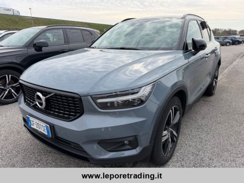 Volvo XC40 T5 Recharge Plug-in Hybrid R-design