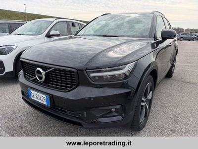 Volvo XC40 T4 Recharge Plug-in Hybrid R-design usata