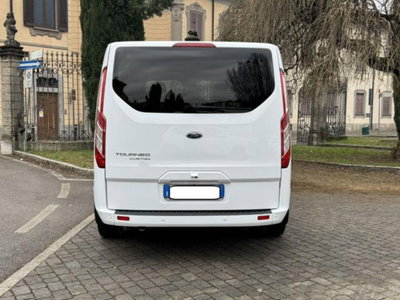 Ford Tourneo Custom 310 2.0 TDCi 170CV aut. PC Titanium (2)