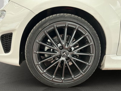 Abarth 595 595 1.4 Turbo T-Jet 165 CV (4)