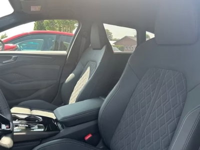 Audi A6 40 2.0 TFSI S tronic Business Plus (7)
