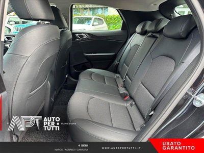 Kia XCeed 1.0 t-gdi Gpl Business 94cv mt (9)