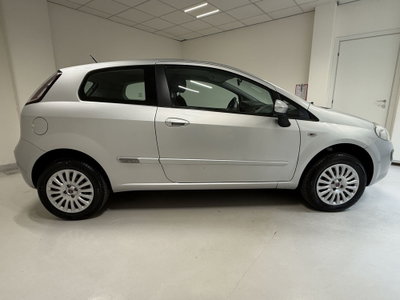Fiat Punto Evo 1.4 3 porte Active Natural Power (17)