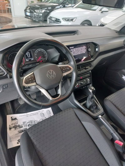 Volkswagen T-Cross 1.0 TSI Style BMT (7)