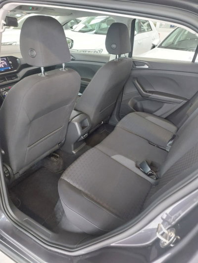 Volkswagen T-Cross 1.0 TSI Style BMT (8)